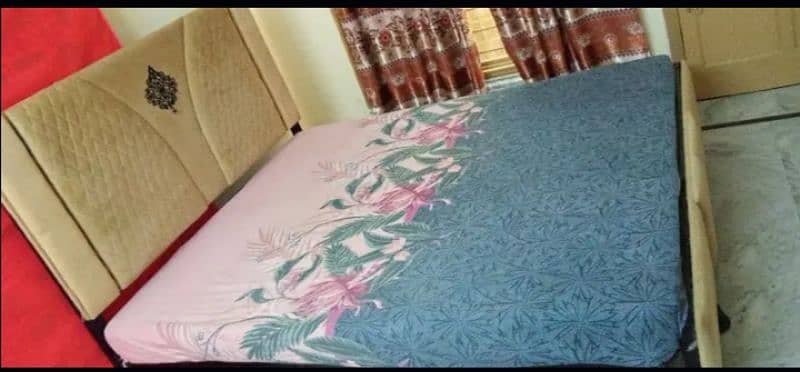 Iron double bed with mattress in good condition. final price 24500 0