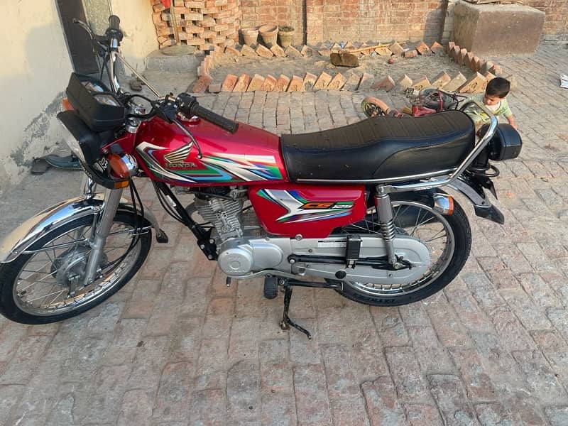 cg 125 very good condition as like new 2