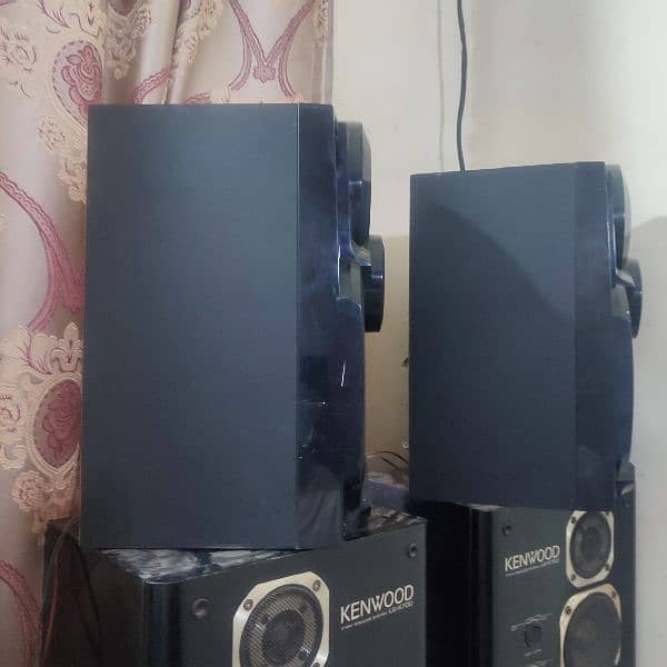 Panasonic super woffer  speaker 1
