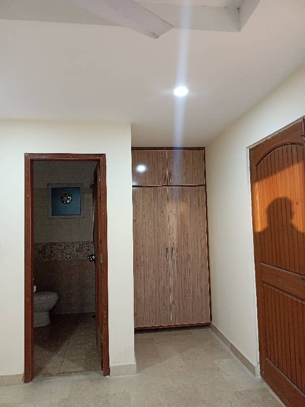 B-17 One Bed Flat Available For Rent 5