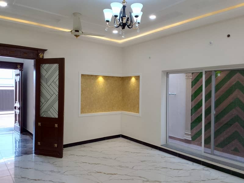 Reserve A Corner House For Sale Now In Model Town - Block A 18