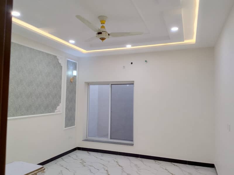 Reserve A Corner House For Sale Now In Model Town - Block A 25