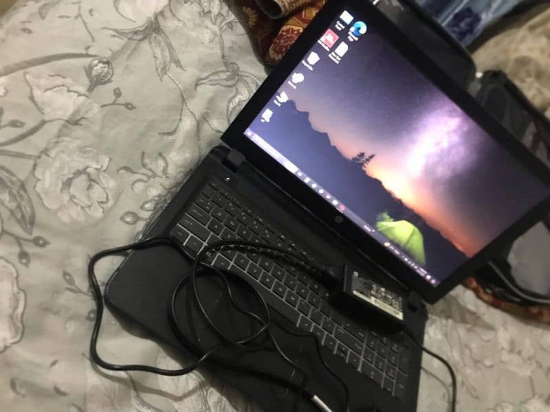 laptop for sale whatapp num 03174548752 11