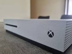 xbox one s 1tb without controller with box amd all cables