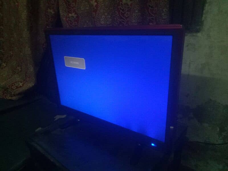 24 Inch LCD for sale 2