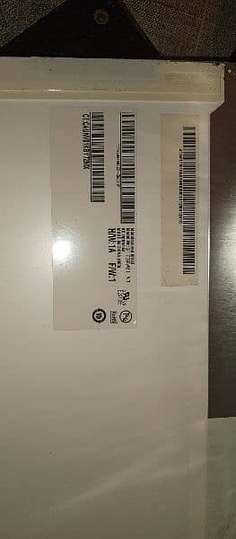 HP 17" LED panel New condition 1