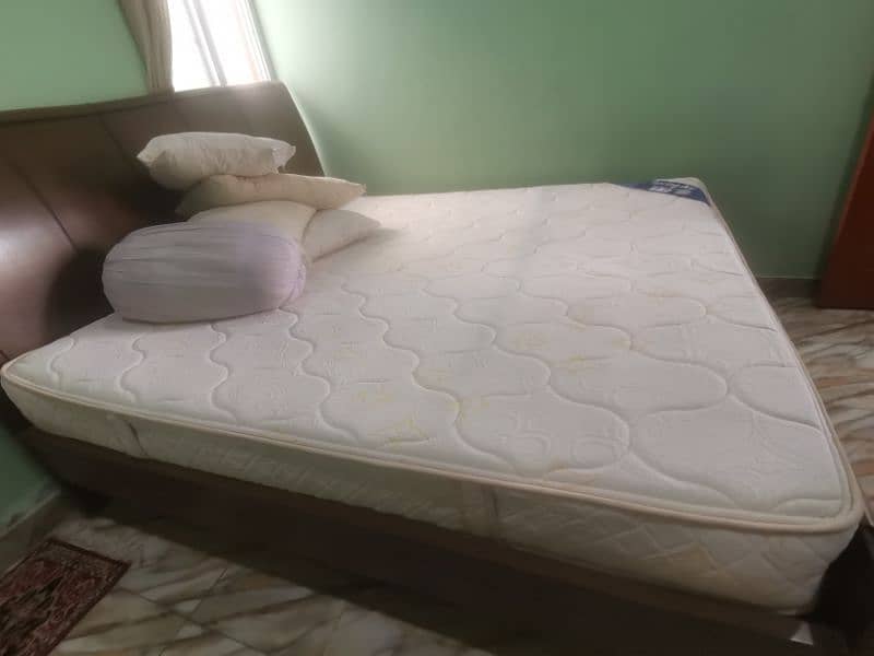master molty foam spring mattress 6 by 6.5 feet king mattress 2
