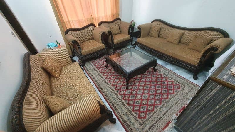 7 seater chinyoti sofa set 0