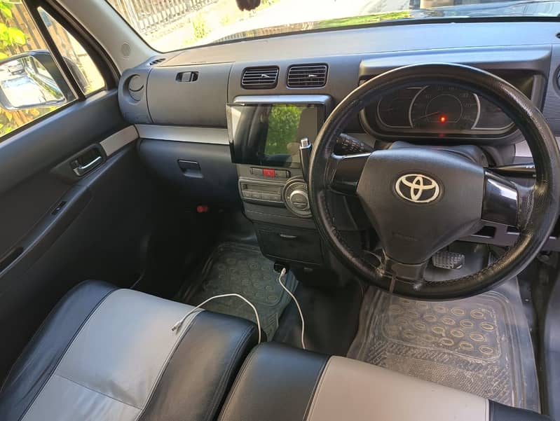 Toyota pixis 2