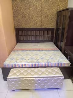bed/set/king size/ master bed/singel bed 0