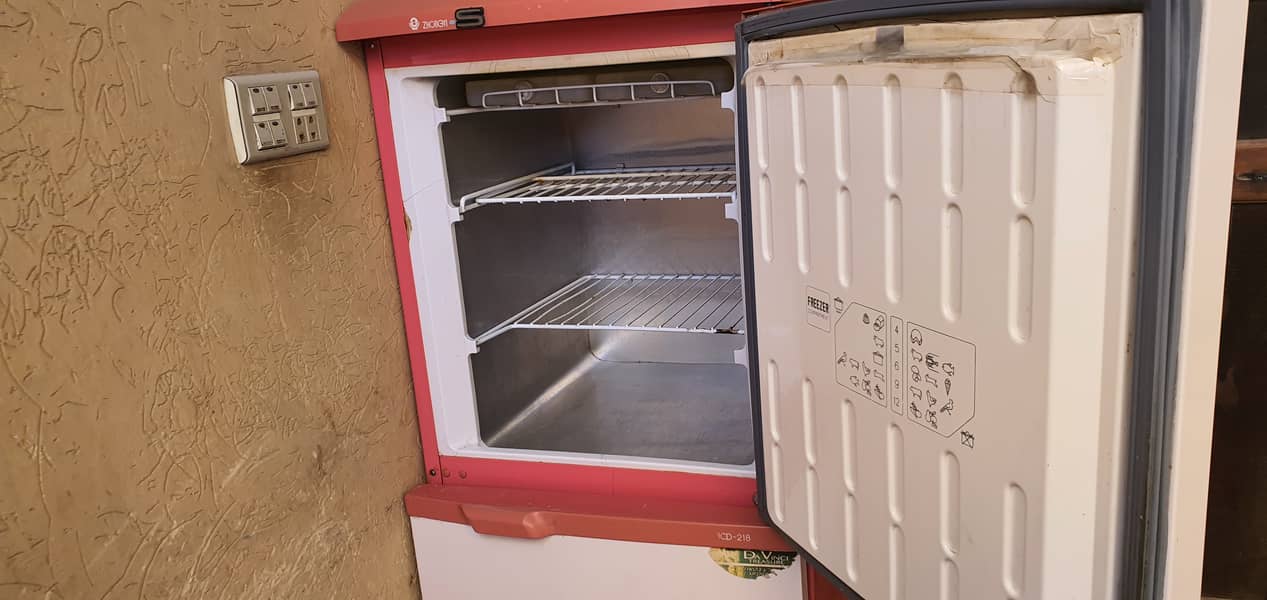 Refrigerator for sale v good condition 5