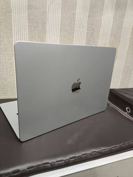 2015 to 2023 Apple MacBook Pro air all models available 5