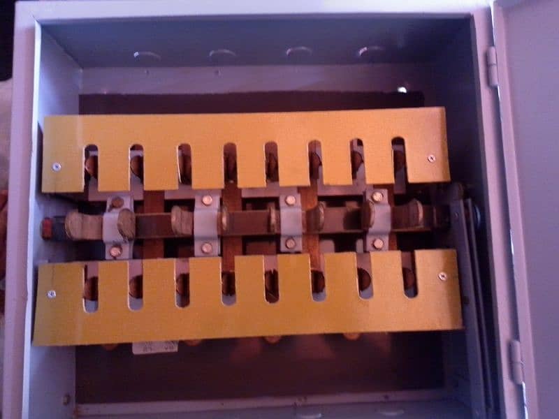 All types of breakers, contactors,panelbox,Spd, Mcb sp, capacitor,time 6