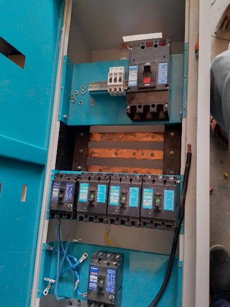 All types of breakers, contactors,panelbox,Spd, Mcb sp, capacitor,time 11