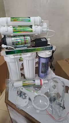 water filter pure in 6 stages mad in Vietnam  100 gpd 400 liter parday