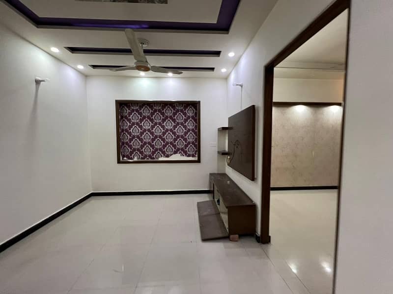 5 Marla Vip House Available For Rent In Canal Garden Near Bahria Town Lahore 2