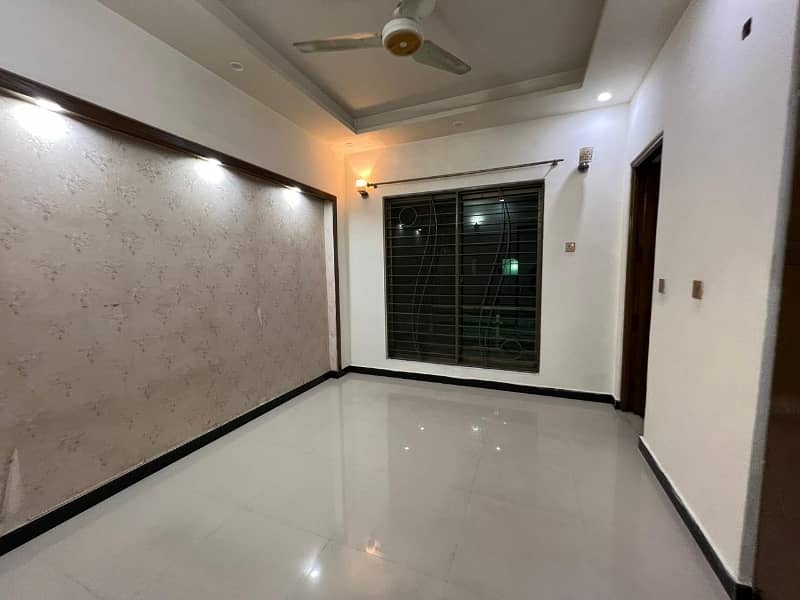 5 Marla Vip House Available For Rent In Canal Garden Near Bahria Town Lahore 11