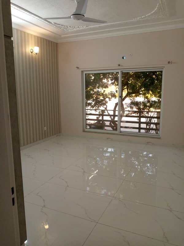 Brand New Designer Upper Portion, 3 Bed Room With attached Bath, Drawing Dinning, Kitchen, T. V Lounge, Servant Quater 4