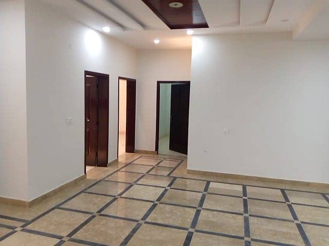 7 BED BEAUTIFUL NEW HOUSE FOR RENT IN JOHAR TOWN 38