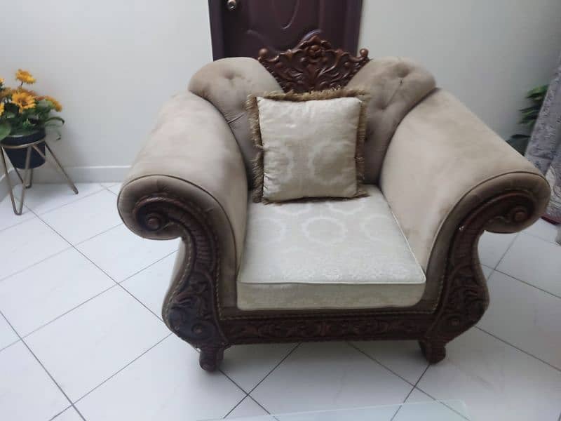7 SEATER SOFA SET more suitable to msg on what's app or call on number 3