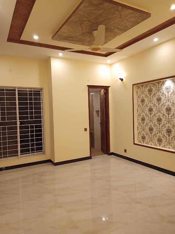 10 Marla Brand New House for Sale In Bahria Orchard - Central Block Lahore 12