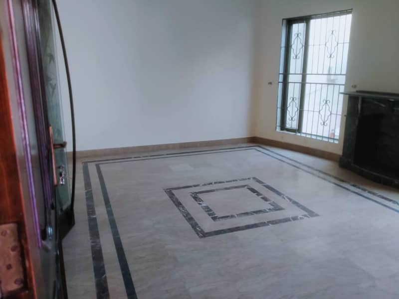 8 Marla Double Storey 4 Bed 2 Kitchen House For Sale In D Block Faisal Town Lahore 3