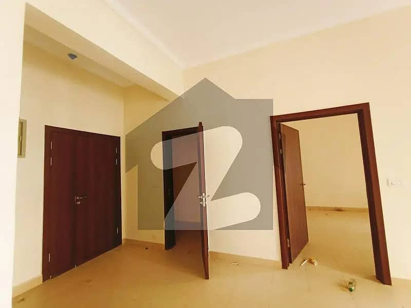 2 Beds Luxury 1100 Sq Feet Apartment Flat For Rent Located In Bahria Heights Bahria Town Karachi. 3