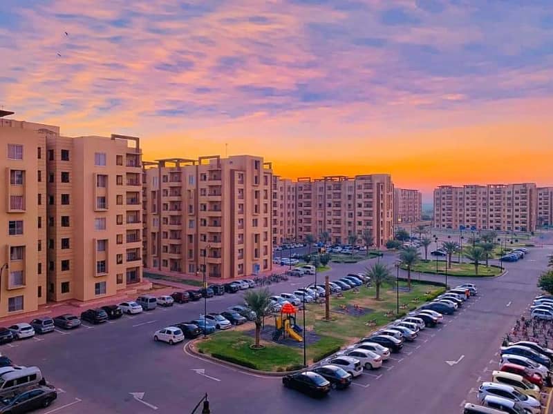 2 Beds Luxury 950 Sq Feet Apartment Flat For Sale Located In Bahria Apartment Bahria Town Karachi. 0