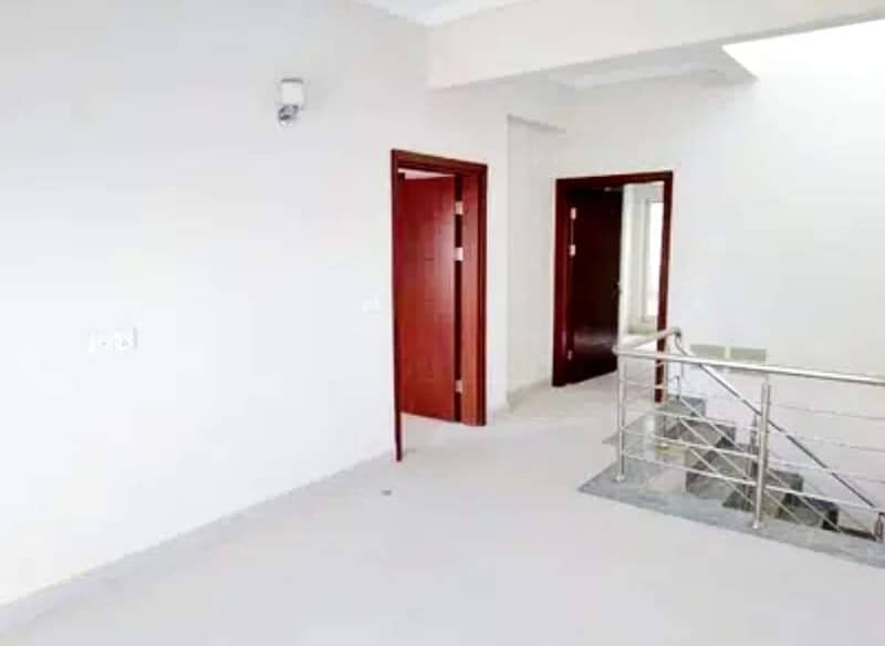 3 Bedrooms Luxury Villa for Sale in Bahria Town Precinct 11-B 3