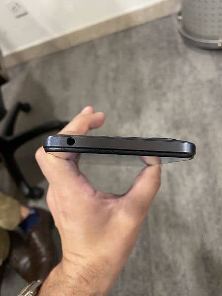 Xiaomi Redmi 12C 4/128 in warranty with box 3