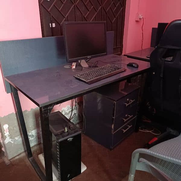Office computer tables for pcs or laptops 3