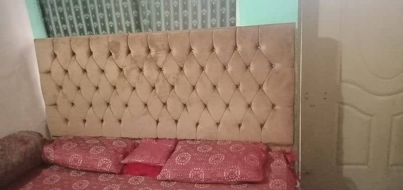 full cushion bed set brand-new condition 3
