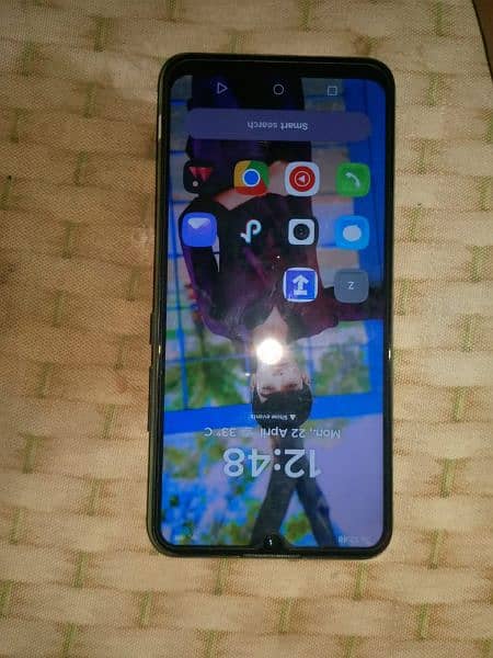 vivo mobile 8.256 all ok with box and charger or jelly case 3