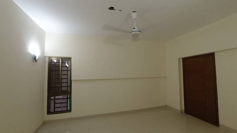 3 bed dd flat available for rent at shaheed e millat Road 22
