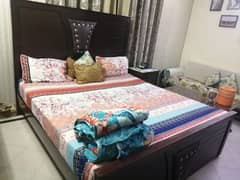 wooden king bed set with out mattres 0