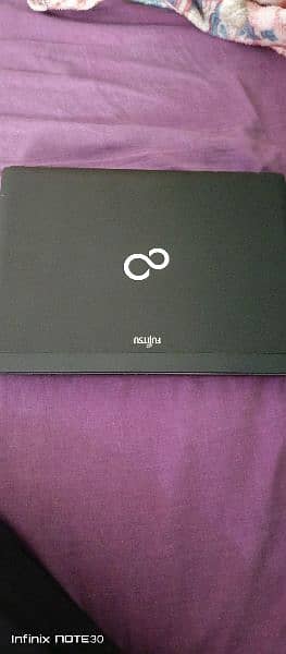 fujitsu i3 3rd generation laptop 8gb ram 128 gb ssd 4