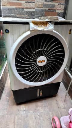 air cooler full size Good condition working only one season used