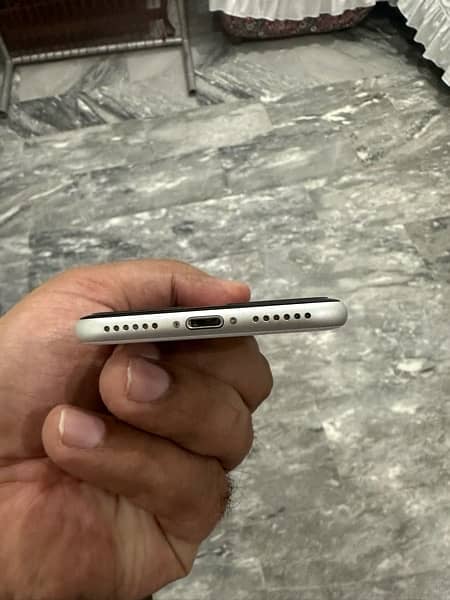 iPhone SE 2020 PTA Approved 1