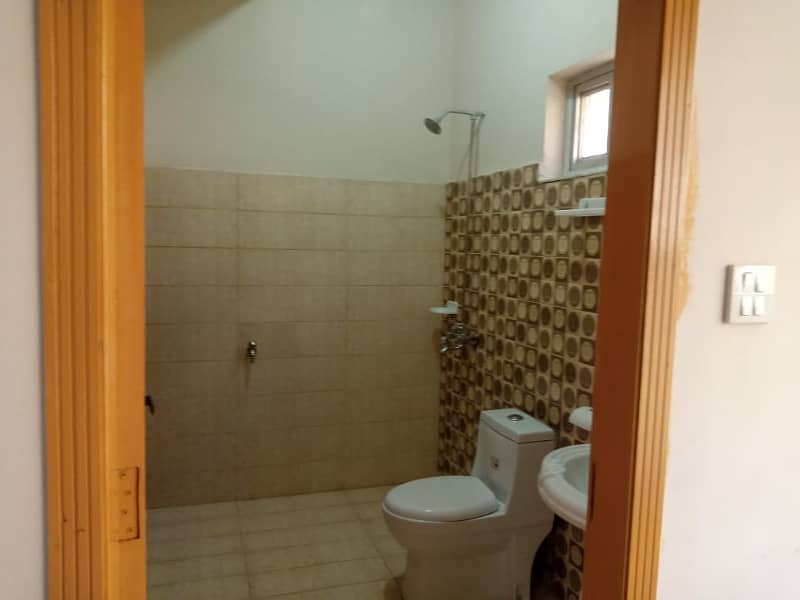 12 marla upper portion 3 bed available for rent in pwd near bahria town , pakistan town soan garden, korang town , pwd 17