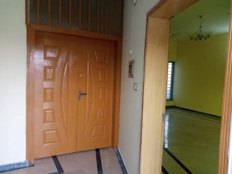 12 marla upper portion 3 bed available for rent in pwd near bahria town , pakistan town soan garden, korang town , pwd 24