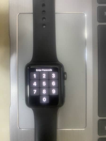 Apple Watch Series 3 up for sale 2