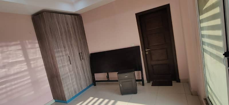 Three Bedrooms Apartment Available For Rent In River Hills 1 10