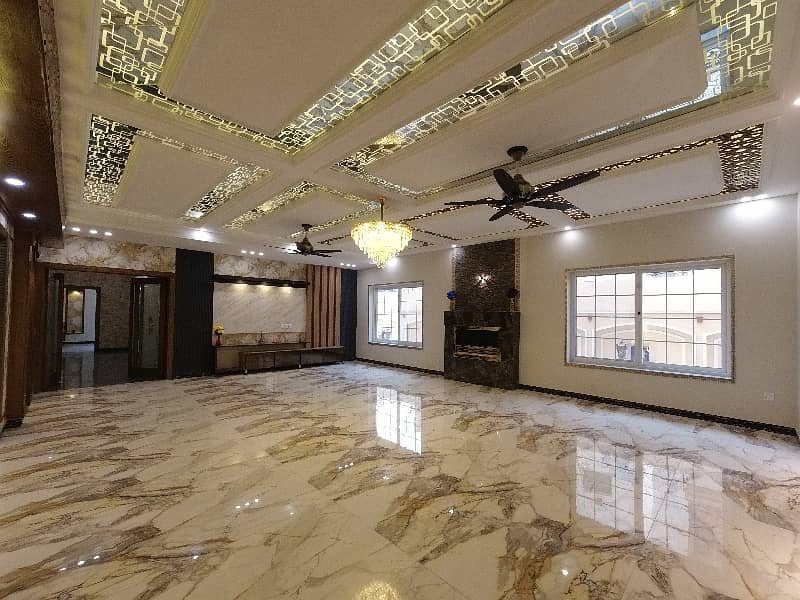On Excellent Location 2 Kanal House For Sale In Bahria Spring North 13