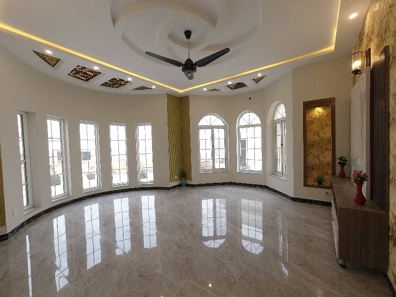 On Excellent Location 2 Kanal House For Sale In Bahria Spring North 32
