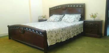 Bed Set/ double bed complete set/ bedroom furniture / dressing table 0
