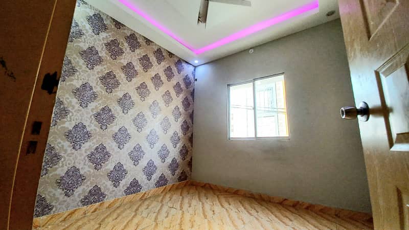 3 room cornor flat for sale 31G Allah Wala town Korangi crossing 5