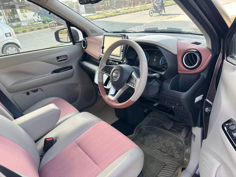 Nissan Dayz Bolero 20/24 Heated Seats Handmade stitched Interior 9
