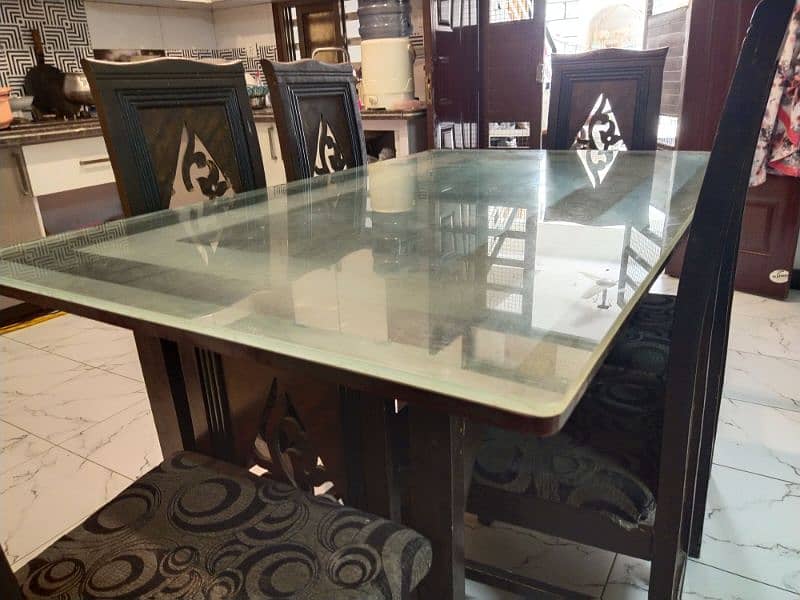 Six seater Dining table(wooden) 2