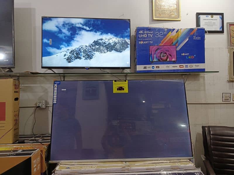 SAMSUNG LED 43,,INCH UHD 8K UHD. 26000. NEW 03227191508 2