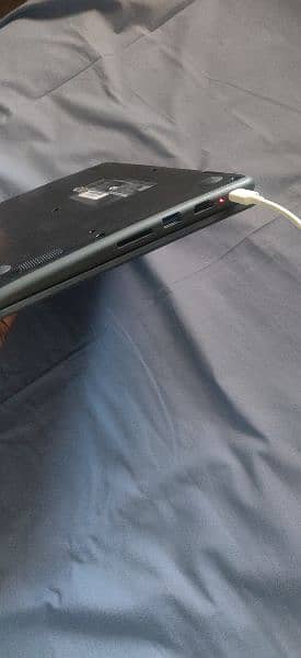 Lenovo 300e Chromebook 6